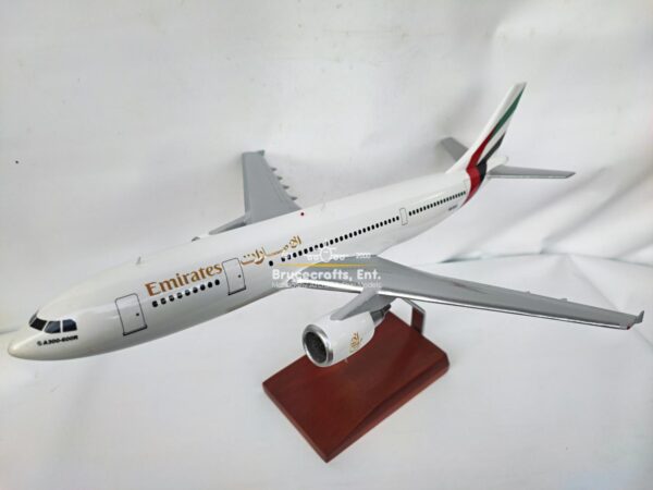 A300-600R  Emirates Airlines A6-EKO - Image 9